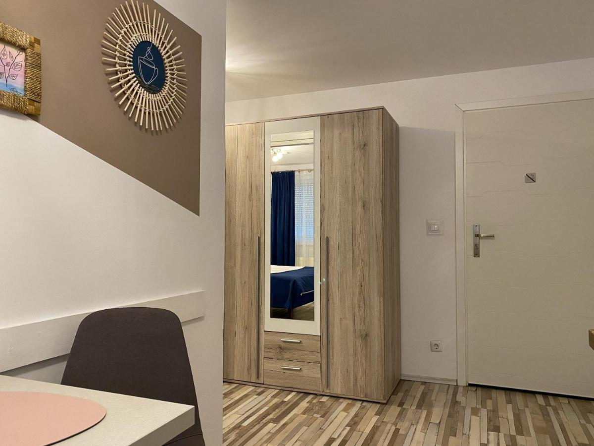 Blue Dream Apartment Timişoara Exteriör bild